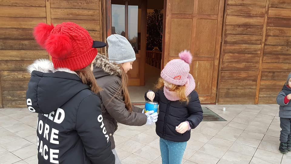 Wspólne kolędowanie w&nbsp;parafii w&nbsp;Rogozinie